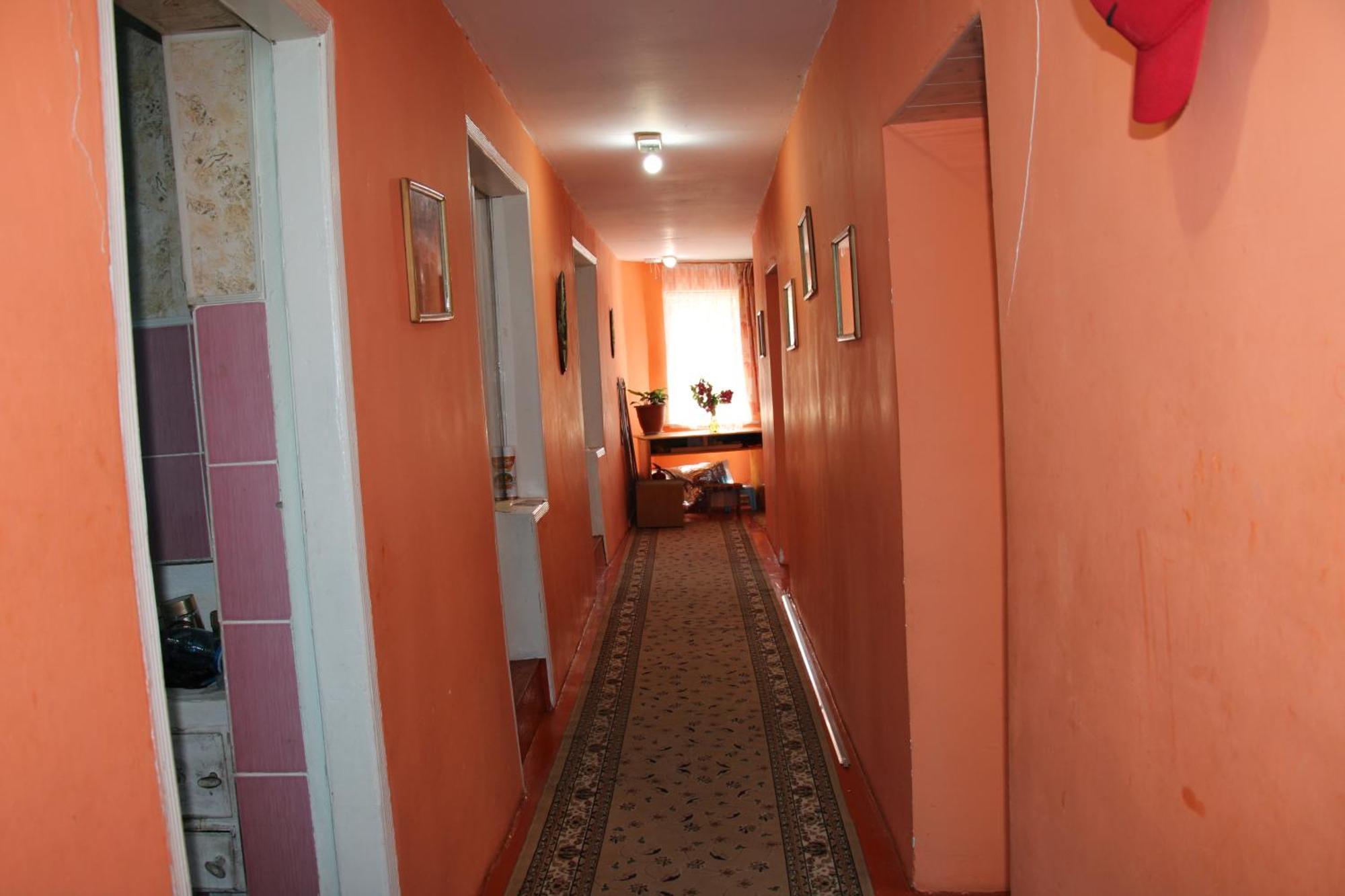 Guest House On Derbisheva カラコル エクステリア 写真